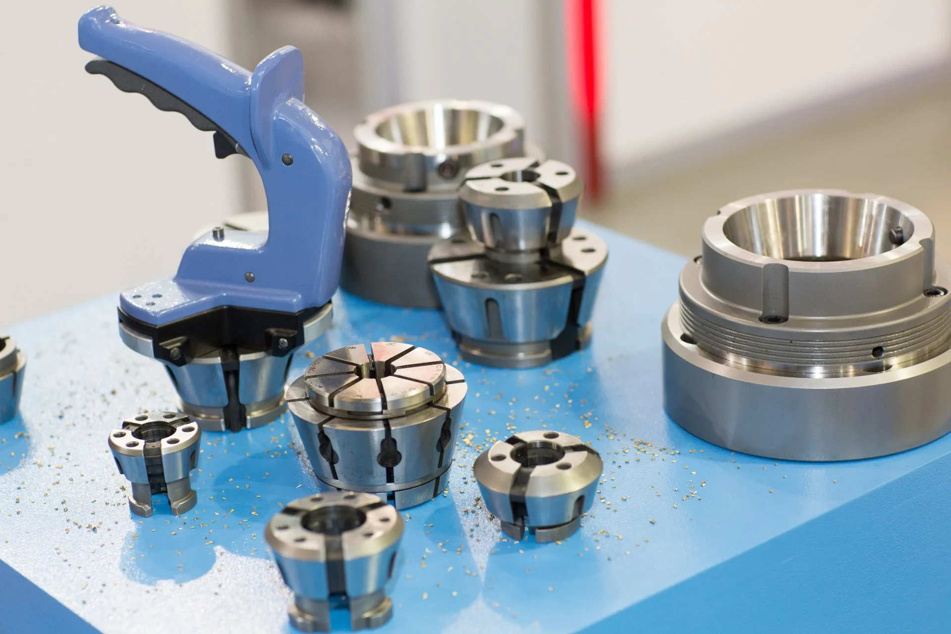 Produttore di utensili tecnologici per macchine CNC e torni automatici